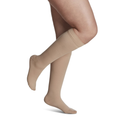 Media a la rodilla Punta cerrada 20-30mmHg Essential Opaque